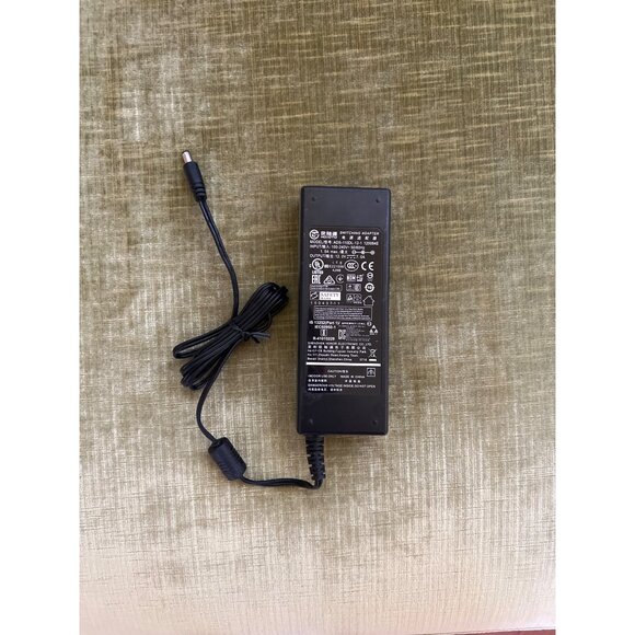 HOIOTO Switching Adapter ADS-110DL-12 120084E 100-240V Power Supply Charger - Picture 1 of 4